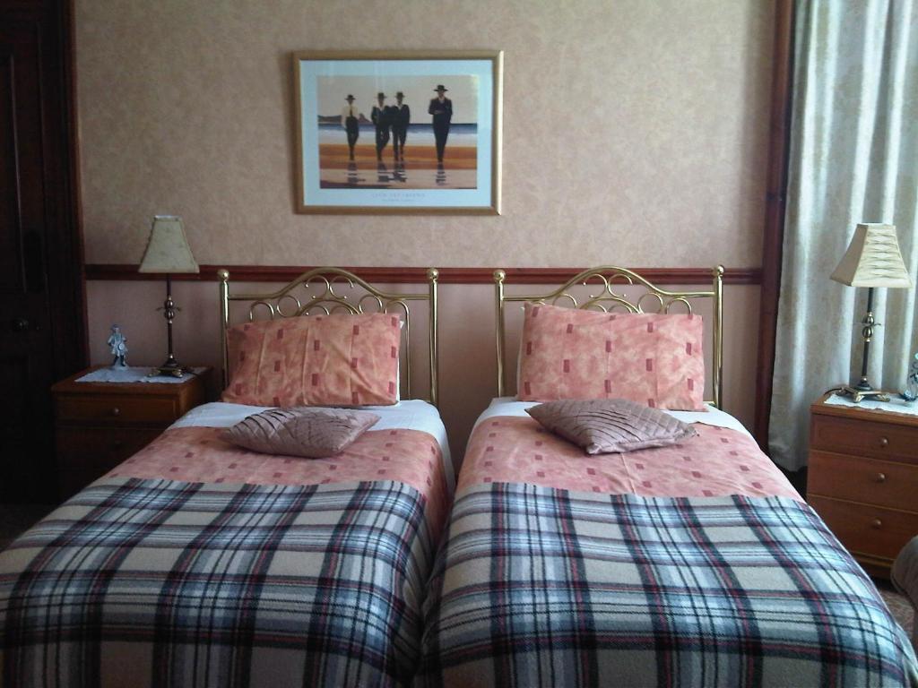 James Cottage Guest House Crieff Bagian luar foto