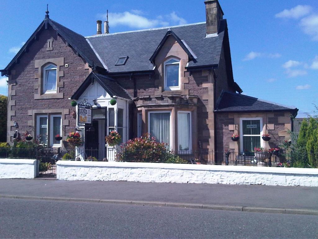 James Cottage Guest House Crieff Bagian luar foto